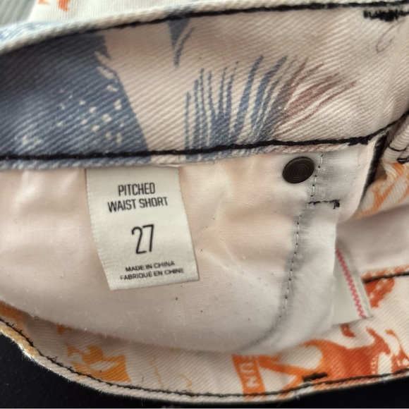 BDG Womens White High Waist Cut Off Denim Shorts 27 Beach Party Coastal Festival - Picture 8 of 8